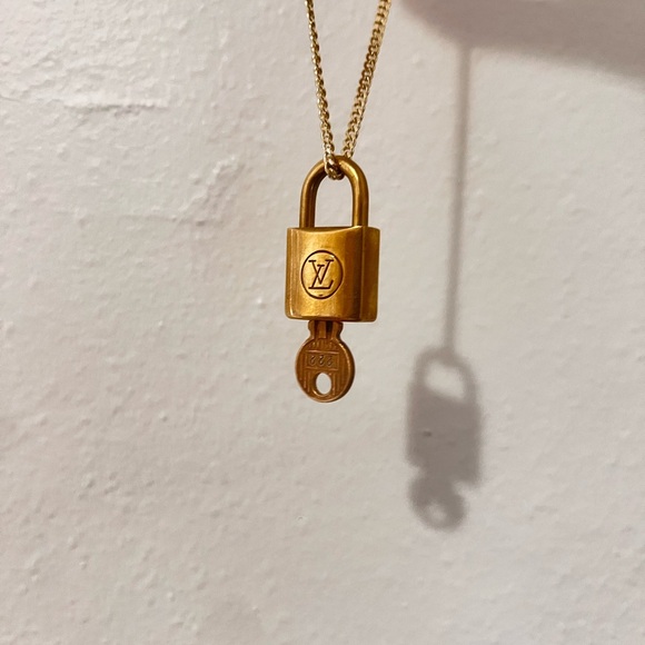 RARE Angel #222 LV Lock & Key - Picture 4 of 13